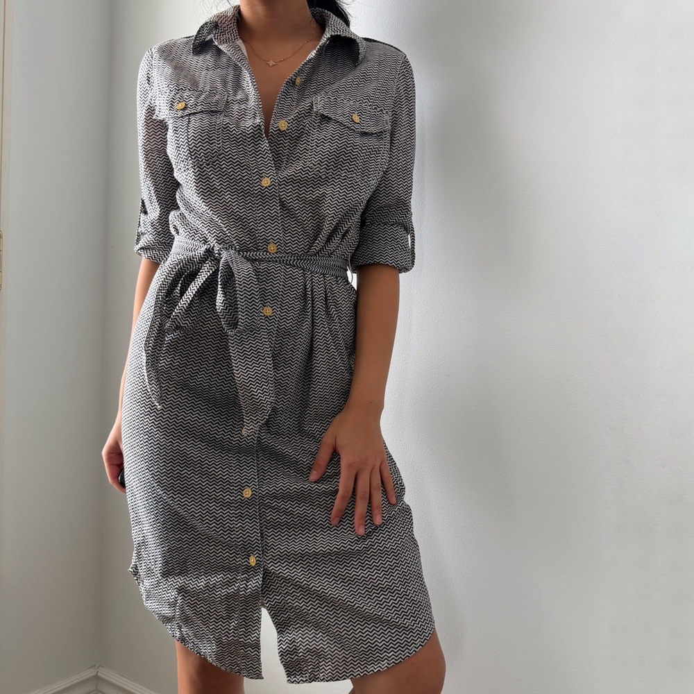 Tory Burch Black and White Chevron Belted Shirt Dress - Small